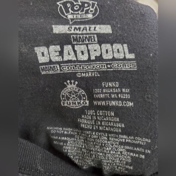 SOLD!! Funko Pop - Black Deadpool Marvel Graphic T-Shirt - Picture 2 of 3